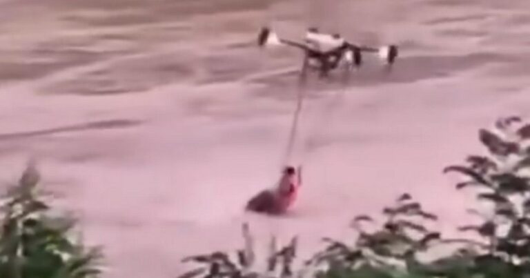 0_Amazing-moment-drone-pulls-man-to-safety-from-raging-flood-waters.jpg