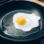 0_Fried-eggs-are-fried-in-a-black-skillet-Fried-eggs-Modern-cuisine-Non-stick-frying-pan.jpg