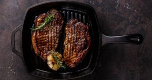 0_Grilled-Steak-on-frying-pan.jpg