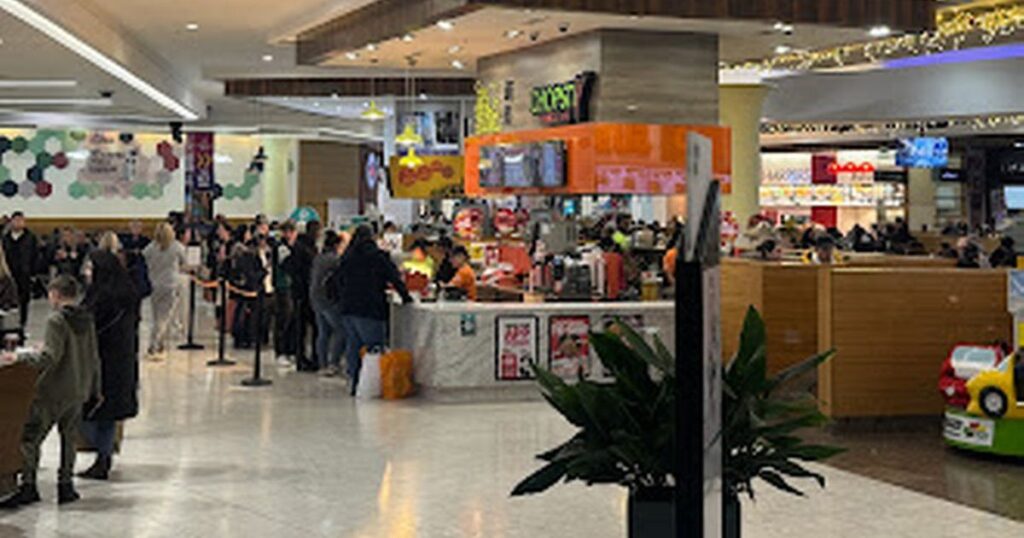 0_Merry-Hills-food-court.jpg