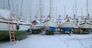 0_Sailboats-on-a-snow.jpg