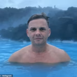 104232721-15331215-Jeff_Brazier_posed_for_shirtless_photos_and_praised_his_wonderfu-a-7_176423666677.avif