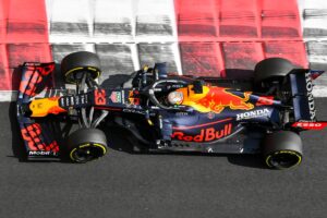 1763620984_max-verstappen-red-bull-racing.jpg