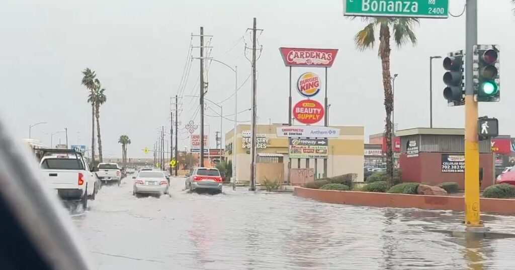 1_Flood-water-in-Las-Vegas.jpg