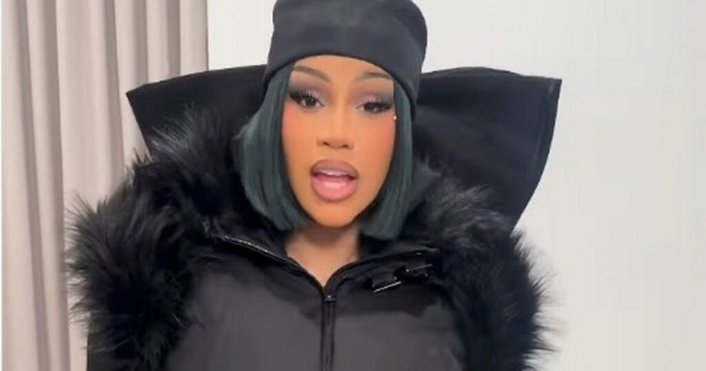 2_Cardi-B.jpg