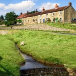 2_Hutton-le-Hole-in-North-Yorkshire-England.jpg
