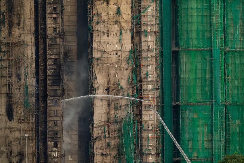 APTOPIX_Hong_Kong_Fire_77218.jpg