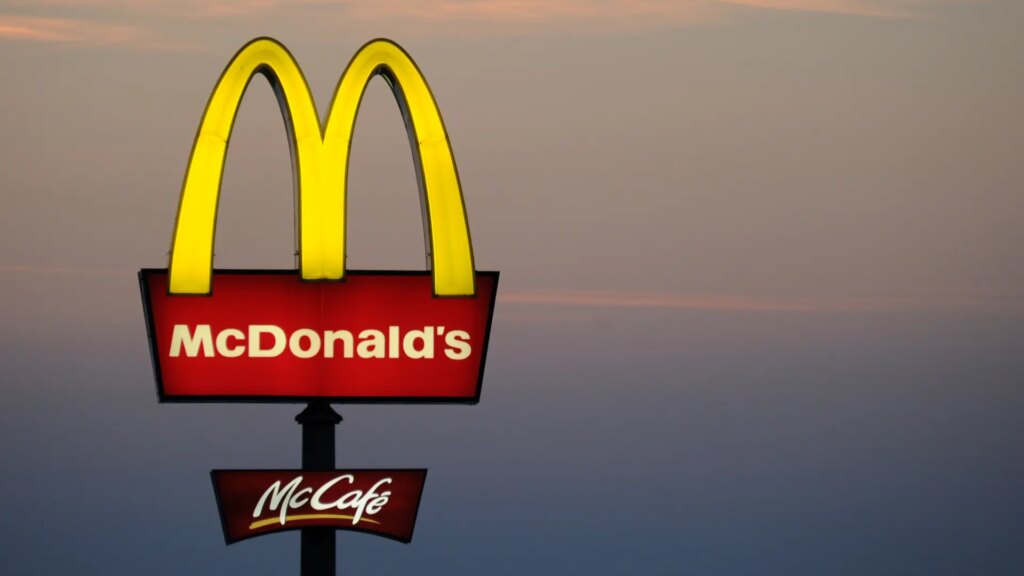 europapress-5651832-filed-24-july-2012-bavaria-sulzemoos-mcdonalds-logo-is-pictured-at-branch.jpeg