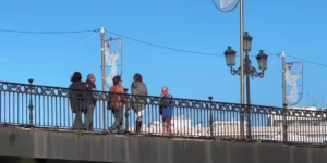 frio-puente-triana-efe-U20453412838nKB-1024x512@diario_abc.png