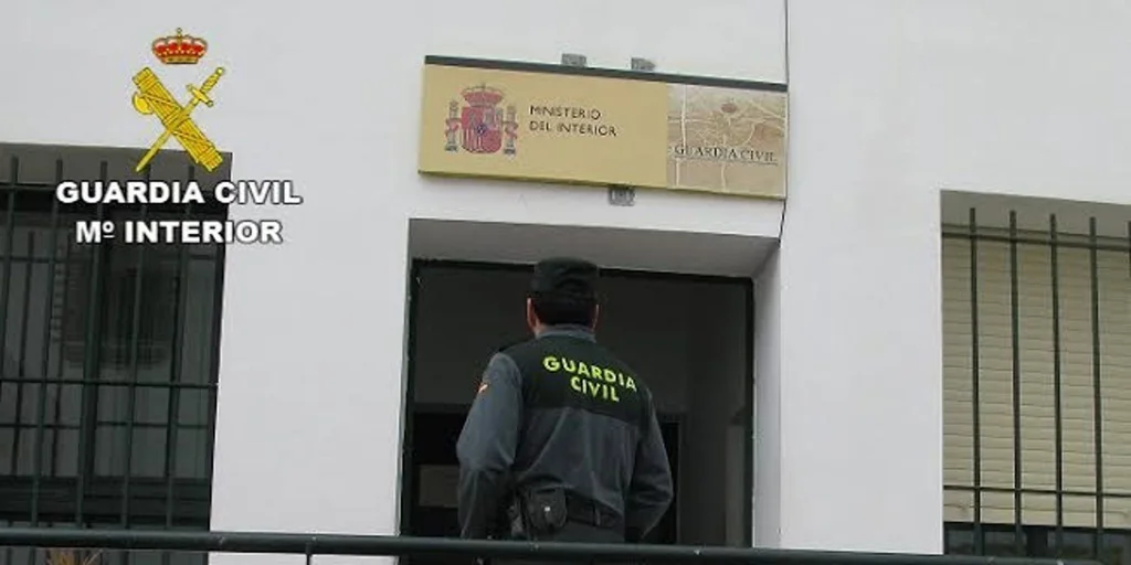 guardia-civil-cartaya-U71516732764SKO-1024x512@diario_abc.jpg