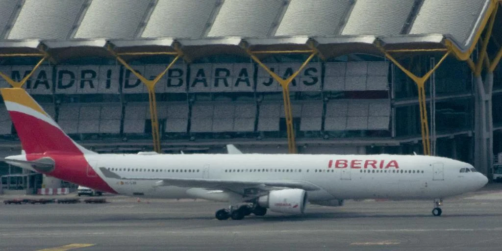 iberia-avion-kqGD-1024x512@diario_abc.jpg