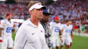 lane-kiffin-ole-miss-vs-georgia.jpg