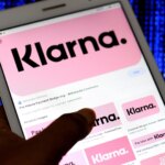 photo-illustration-klarna-logos-seen-742157783.jpg