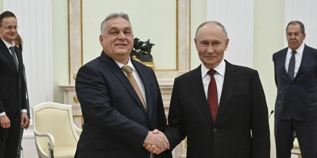 putin-orban-U73832206607nIb-1024x512@diario_abc.jpg