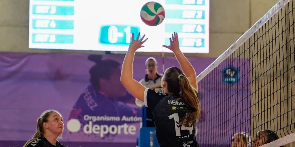 tenerife-cajasol-voleibol-U68257046574lCb-1024x512@diario_abc.jpg