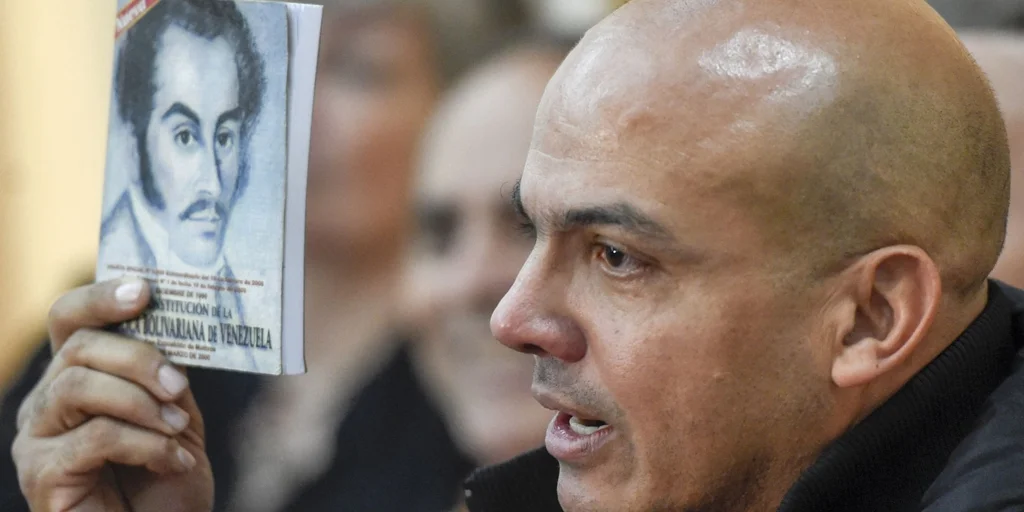 00AFP__20160718__DC16R__v1__HighRes__VenezuelaPoliticsCrisisAlcala_20251208193834-RjcflbOQuV1Pntqcyh.webp