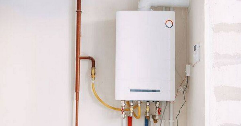0_Gas-boiler-with-colored-pipes-on-wall.jpg