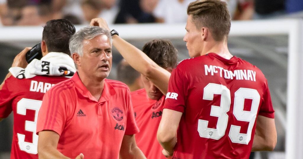 0_Jose-Mourinho-Scott-McTominay.jpg