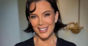 0_Kris-Jenner-debuts-dramatic-new-look-after-daughter-Kim-Kardashian-steals-her-trademark-hairstyle.jpeg