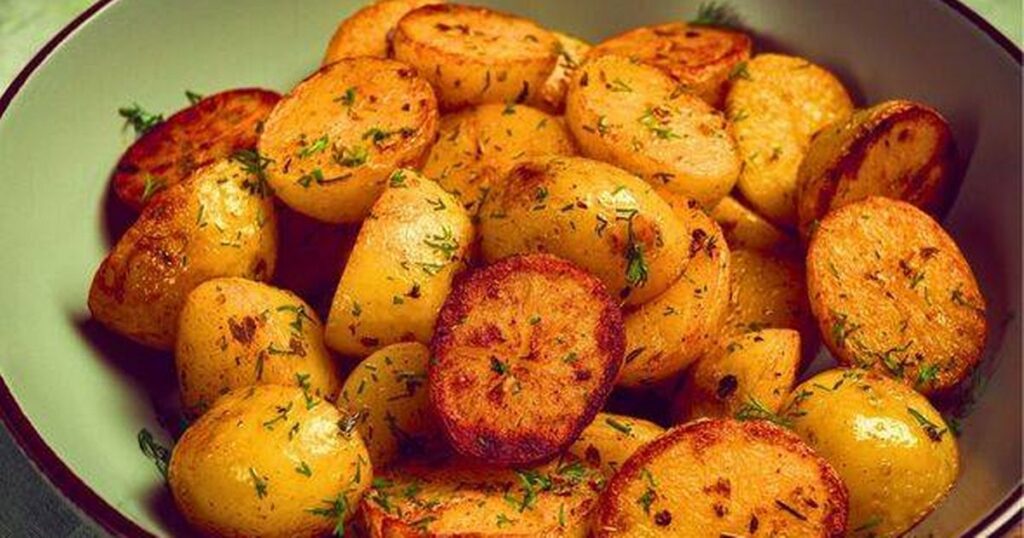 0_Picture-of-perfectly-roasted-potatoes.jpg