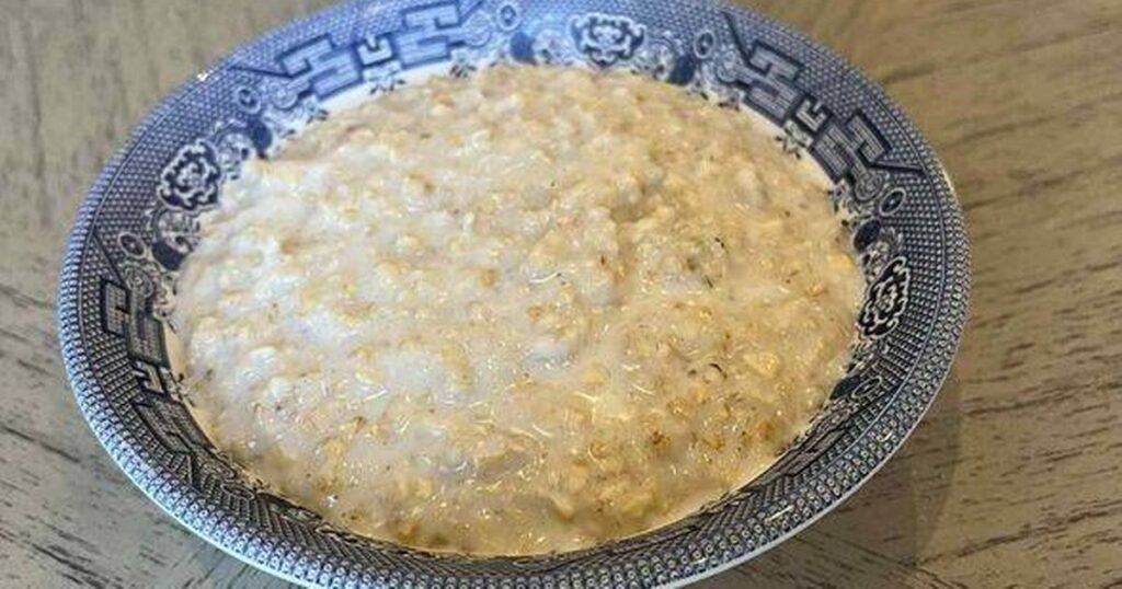 0_Porridge-in-a-bowl.jpg