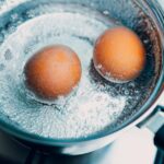 0_Saucepan-stainless-steel-with-boiling-eggs-breakfast-in-a-water-on-a-gas-stove.jpg