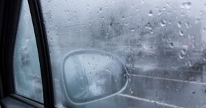0_View-of-a-car-side-mirror-with-condensation.jpg