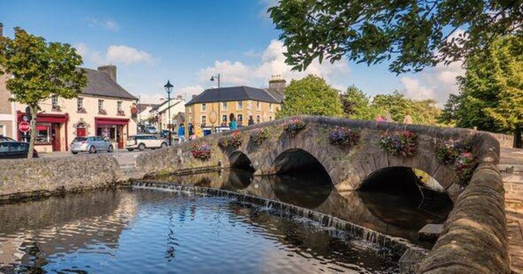 0_Westport-bridge-in-county-Mayo-Ireland.jpg