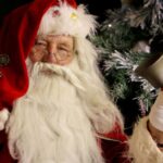 0_Worlds-longest-serving-Santa-still-bringing-Christmas-joy-to-kids-after-63-years.jpg