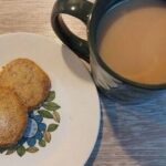0_shortbread-on-small-white-plate-next-to-cup-of-tea.jpg