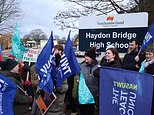 104606019-0-A_picket_line_of_teachers_form_this_morning_outside_Haydon_Bridg-a-6_1765561540393.jpg