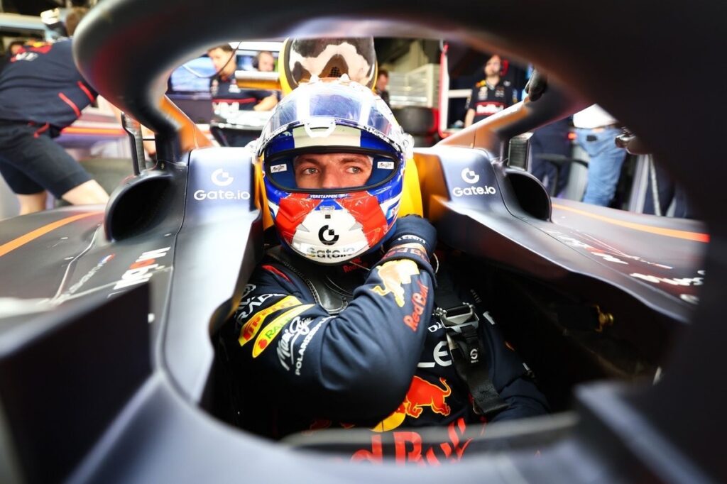 1765376227_max-verstappen-red-bull-racing-2.jpg