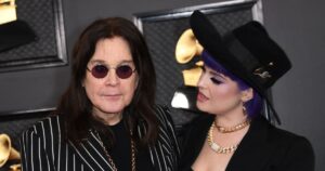 1_FILES-BRITAIN-ENTERTAINMENT-MUSIC-OZZY-OSBOURNE-OBIT.jpg