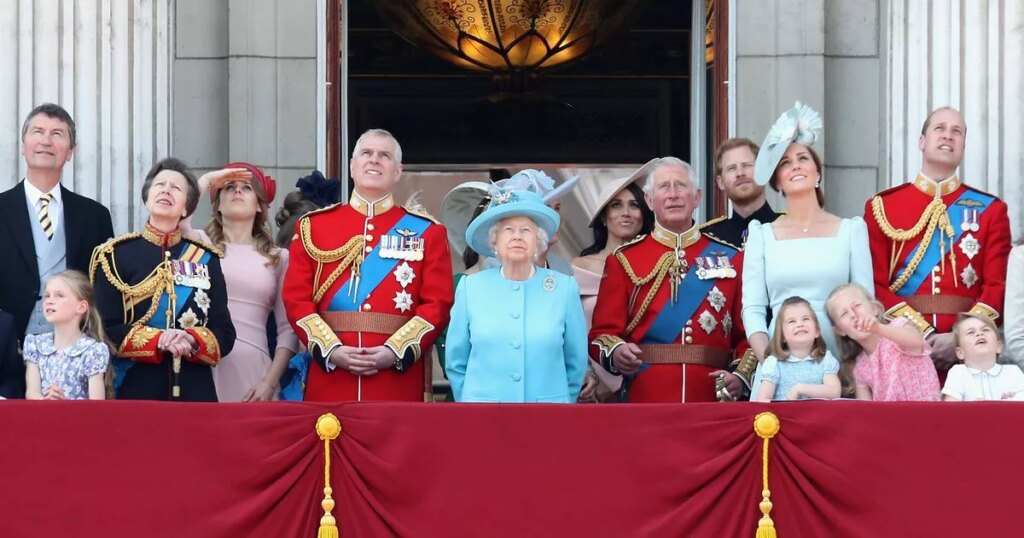 1_HM-The-Queen-Attends-Trooping-The-Colour.jpg