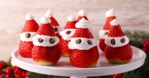 1_Strawberry-and-cream-Santa.jpg