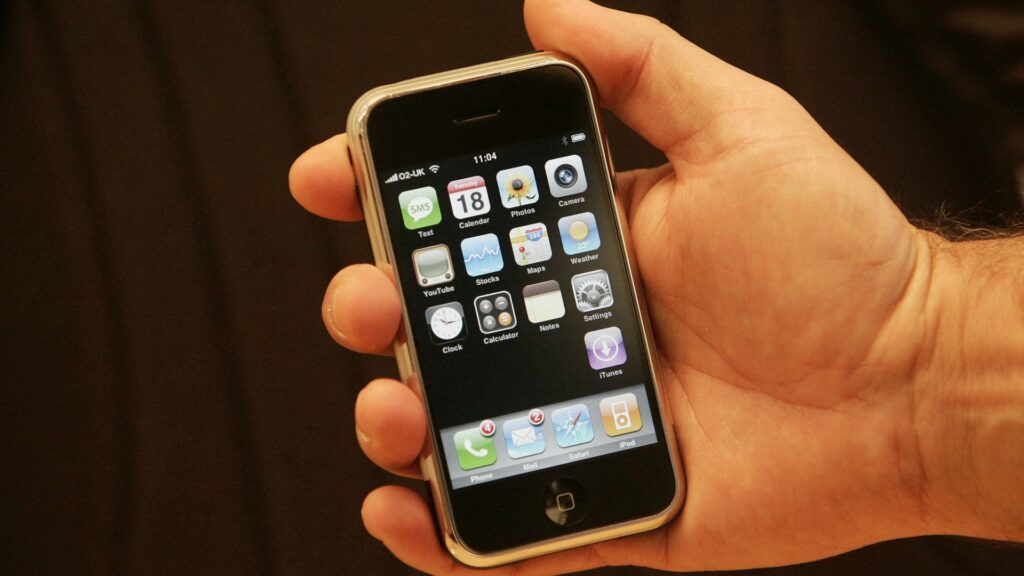 2007-apple-announced-tuesday-britain-1045949079.jpg