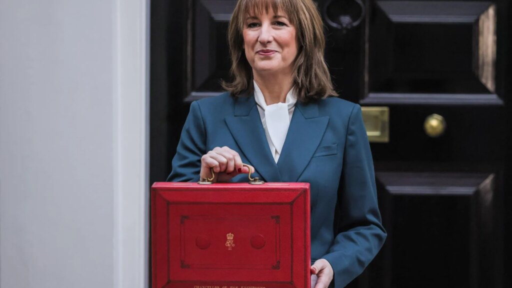 2025-rachel-reeves-chancellor-exchequer-1041273421_468ae7.jpg