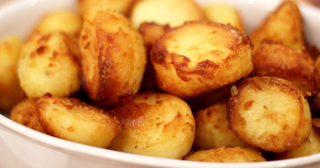2_Crispy-Golden-Roast-Potatoes.jpg