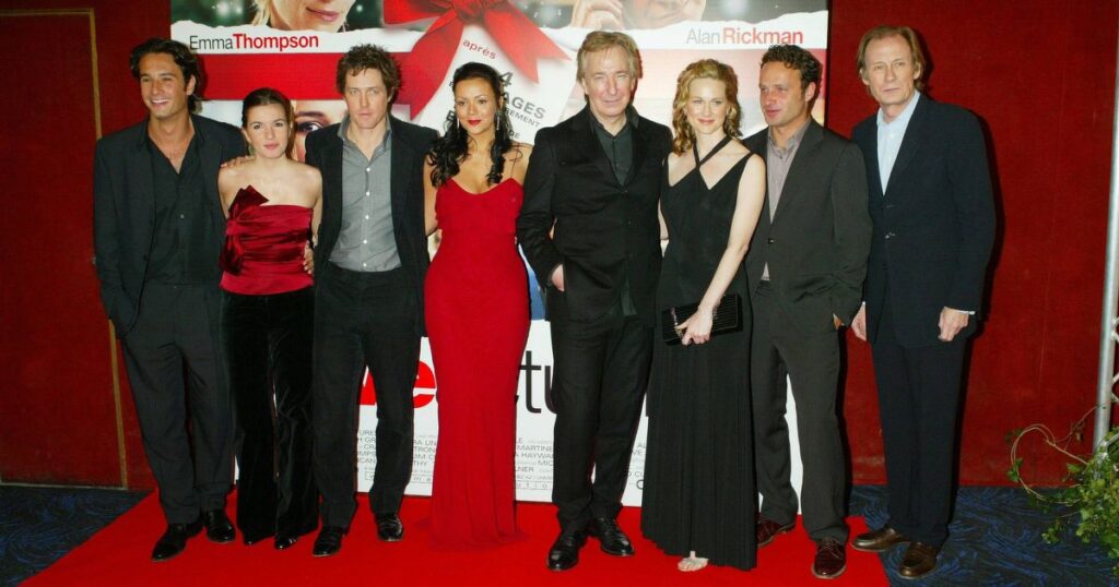 2_Love-Actually-Premieres-in-Paris.jpg