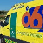 EuropaPress_6990743_ambulancia_centro_emergencias_sanitarias_061-U03340225437gxX-1024x512@diario_abc.webp