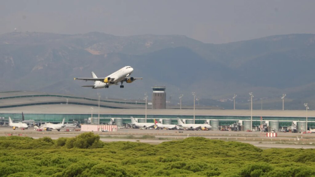 aeropuerto-barcelona-el-prat.jpeg