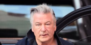 alec-baldwin-intento-suicidio-U75282601471qAd-1024x512@diario_abc.jpg