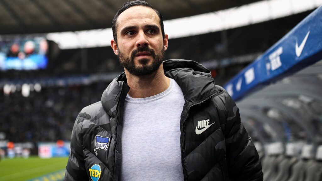alexander-nouri-head-coach-hertha-1048709703.jpg