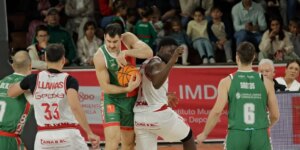caja87-baloncesto-leonesa-flores-U40603434813hDd-1024x512@diario_abc.jpg