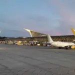 desviados-por-la-intensa-niebla-siete-vuelos-que-tenian-previsto-aterrizar-en-el-aeropuerto-de-bilba.webp