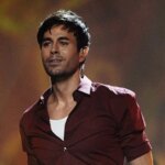 enrique-iglesias-U56248077350fGm-1024x512@diario_abc.jpg