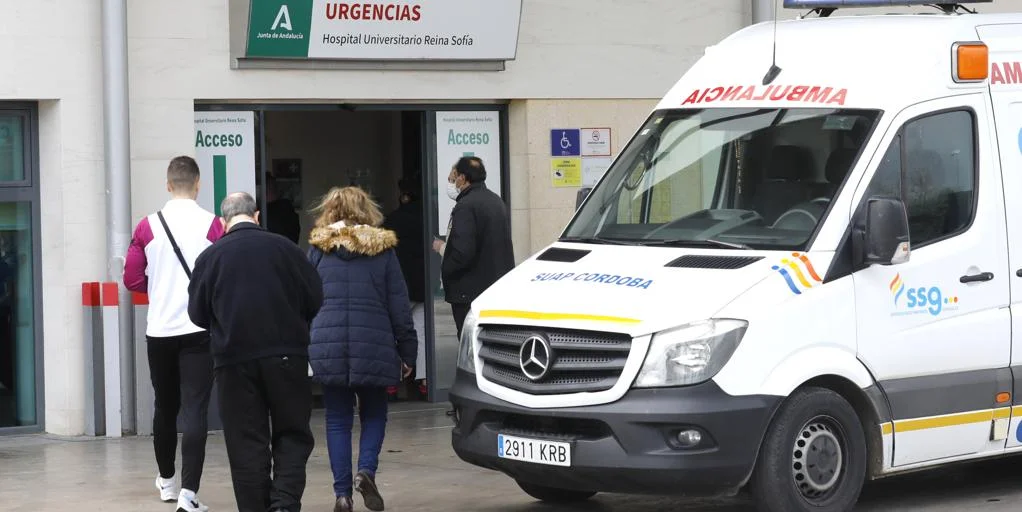 entrada-urgencias-cordoba-k0PB-1024x512@diario_abc.jpg