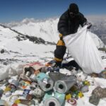 everest-rubbish.jpg