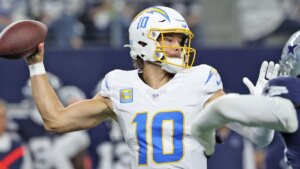 getty-justin-herbert-chargers.jpg