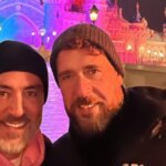 kiko-hernandez-y-fran-anton-en-el-parque-disney-de-paris.jpeg